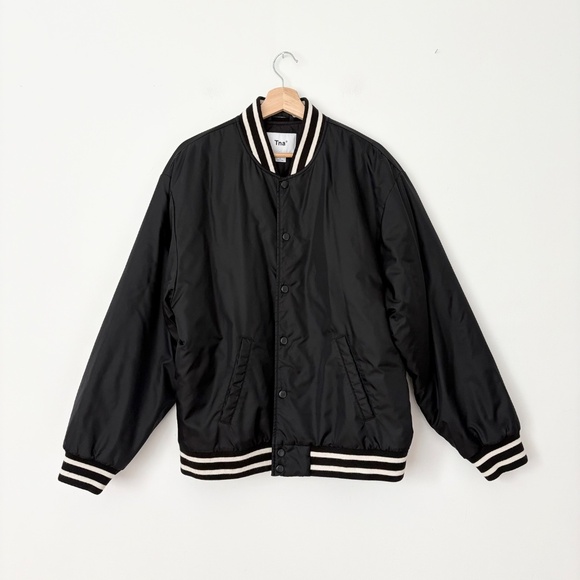 Aritzia TNA stadium bomber jacket - Picture 4 of 6